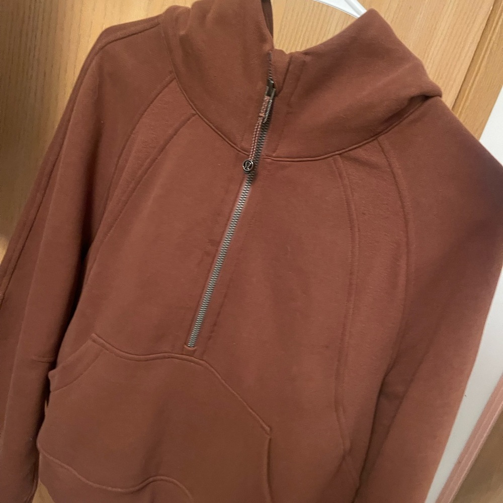 Lululemon quarter zip scuba